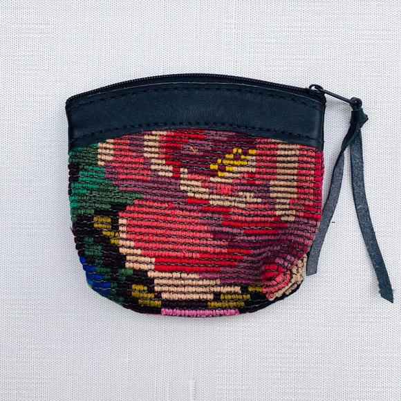 Huipil Coin Purse - Picture 10 of 11